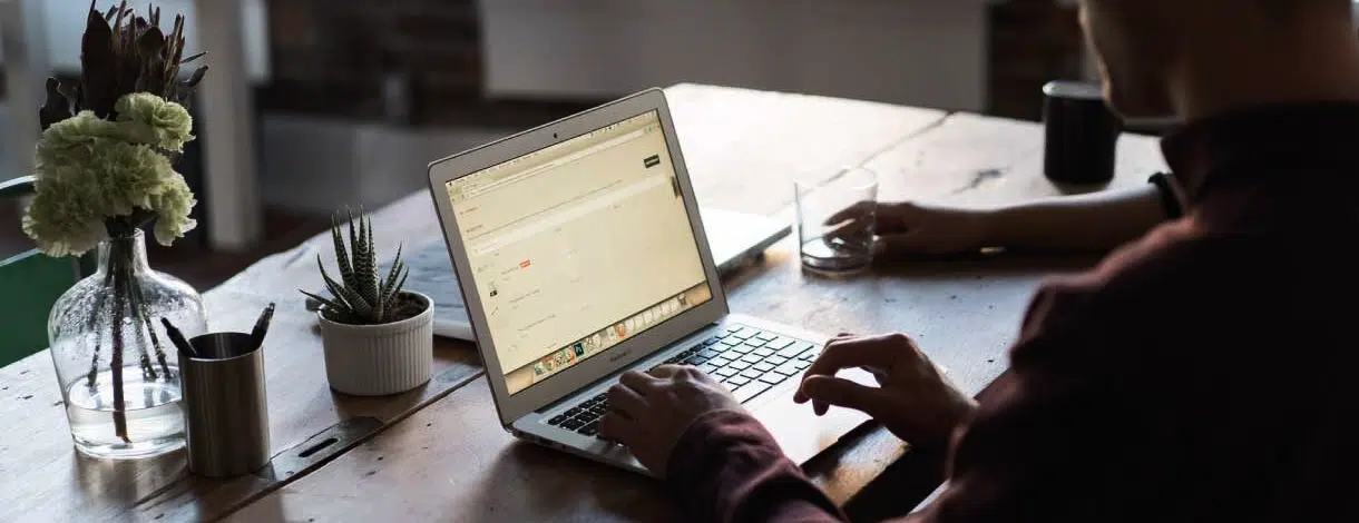 Experts for software development with Java